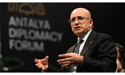 Mehmet Şimşek Katar’a gidiyor