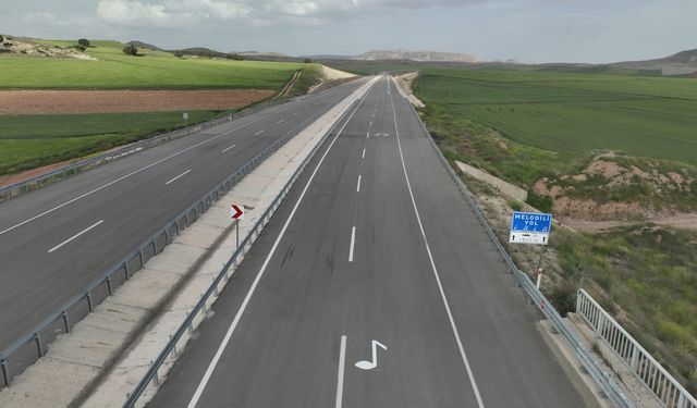 Ulaştırma Bakanlığı'ndan bir ilk: Karayollarında müzikli uyarı işareti